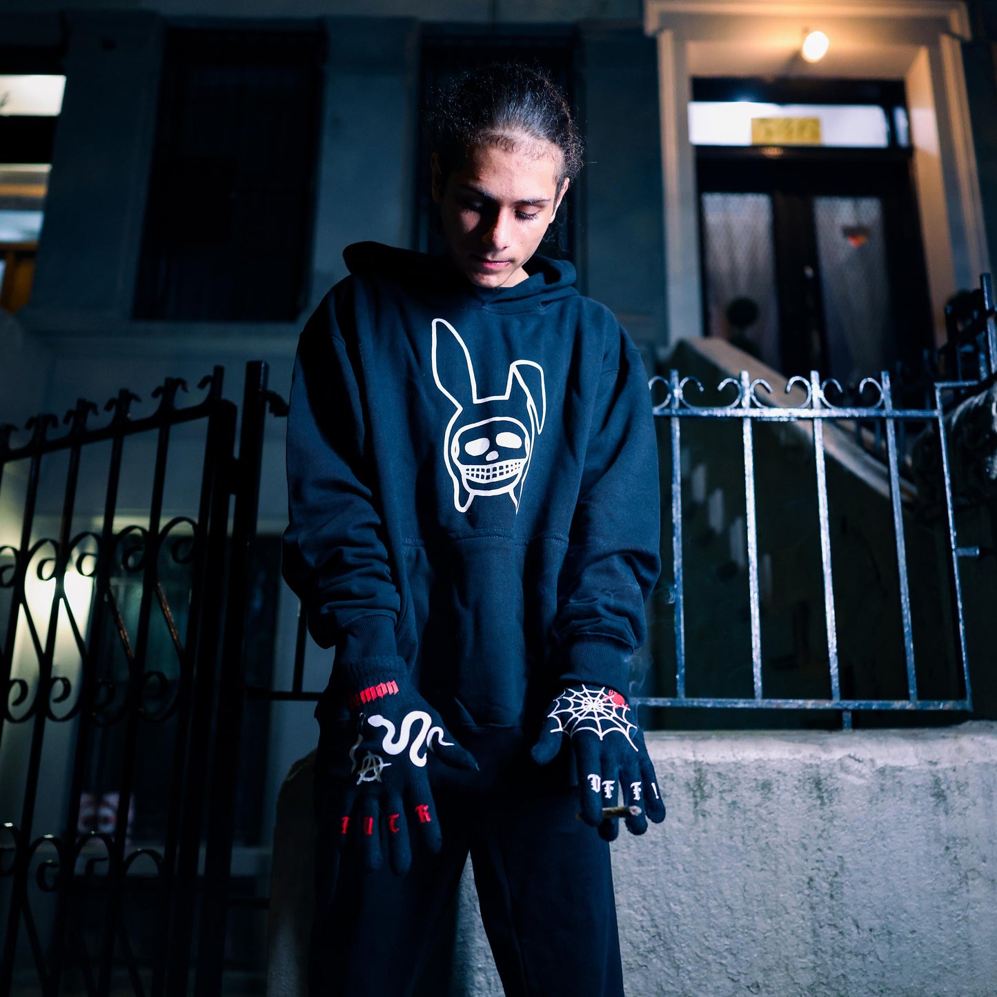 BLACK SKULL BUNNY HOODIE